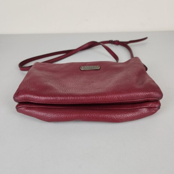 Coach Crossbody Bag Womens Red Vintage Small Pebbled Leather Purse Classic - Picture 4 of 16